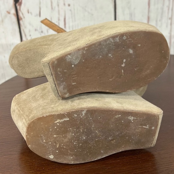 JEFFREY CAMPBELL NIGHT WALK Women's Tan Suede heelless Platform Shoessize 7 GUC - Picture 6 of 11